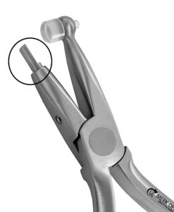 REPLACEMENT BLADE FOR ADHESIVE REMOVING PLIERS