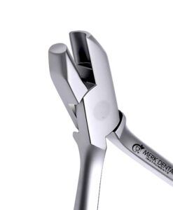 precisely-crafted-De-La-Rosa-plier